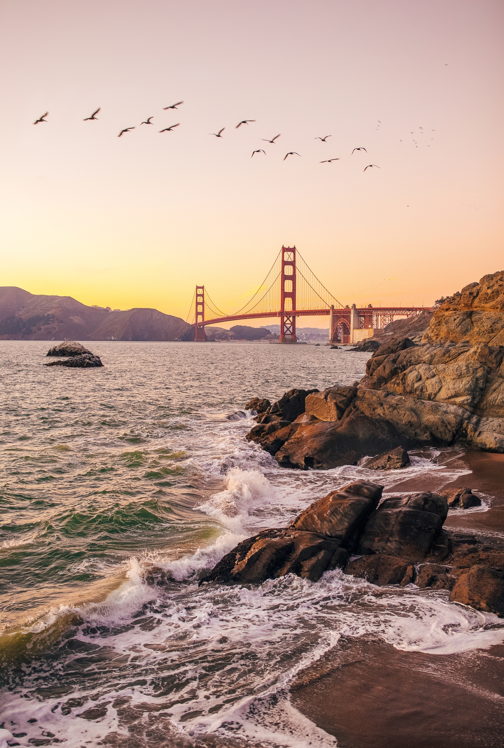 coast of san francisco with view of golden gate bridge