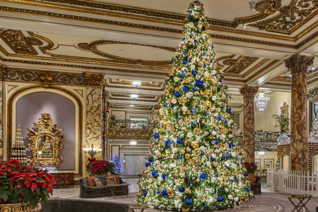 christmas tree in the loby